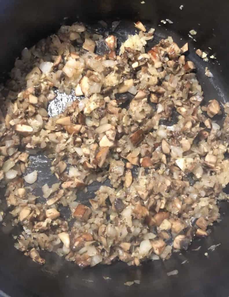 mushroom and onion base for vegetable orzo soup