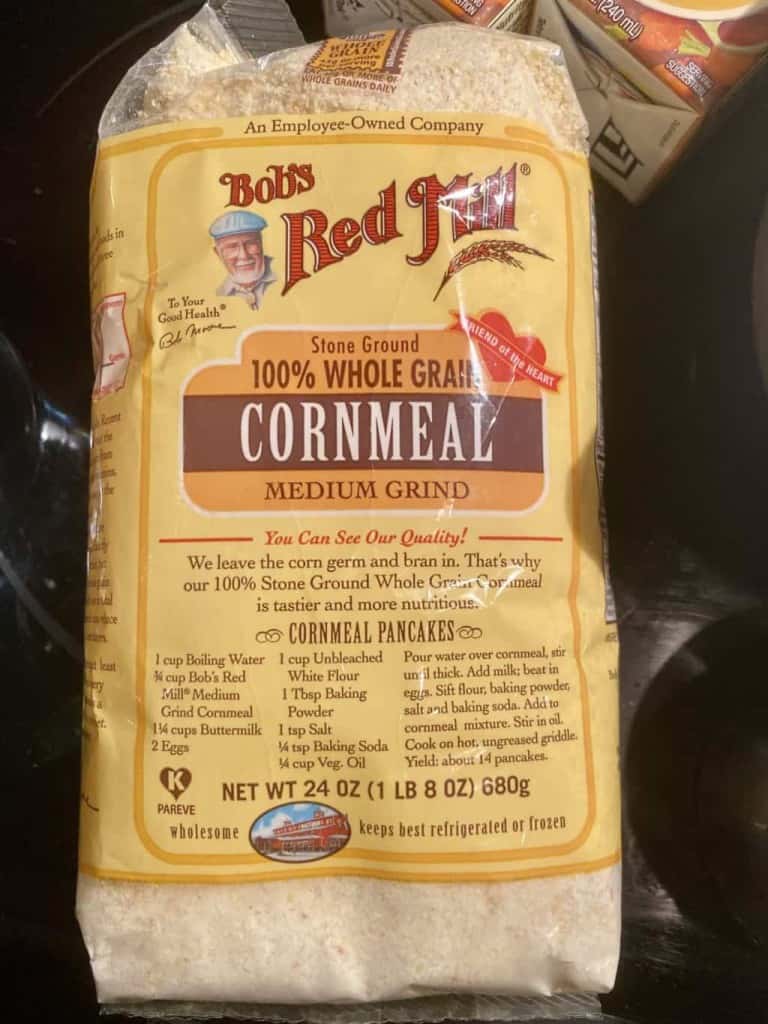bag of bobs red mill cornmeal 